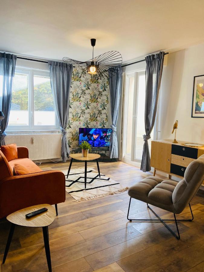 Appartement 2 Chambres Avec Terrasse Vue Sur Jardin Arbore Pontarlier Eksteriør billede