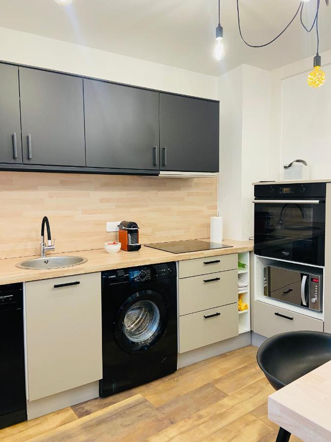 Appartement 2 Chambres Avec Terrasse Vue Sur Jardin Arbore Pontarlier Eksteriør billede