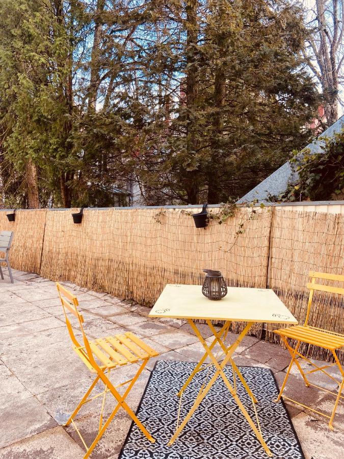 Appartement 2 Chambres Avec Terrasse Vue Sur Jardin Arbore Pontarlier Eksteriør billede